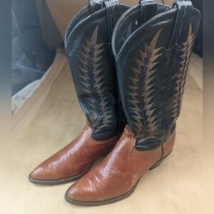 Tony Lama boots women's sz 8M Exotic Genuine Brown Teju Lizard Classic Western c